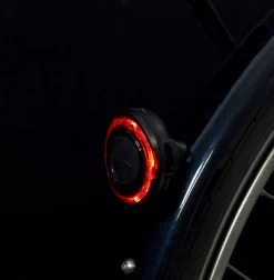 Spanninga O-Guard Fiets Achterlicht - Batterij -Fietsenwinkel 1174x1200