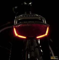 Spanninga Lineo Fiets Achterlicht - Batterij -Fietsenwinkel 1185x1200 3