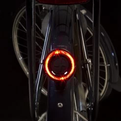 Spanninga O-Guard Fiets Achterlicht - Batterij -Fietsenwinkel 1200x1200 397