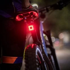 Esioh® Oplaadbare Fietslamp Led Set Wit En Rood – Oplaadbare Fietsverlichting USB – Fietslampjes Voorlicht En Achterlicht 18 Esioh® Oplaadbare Fietslamp Led Set Wit En Rood – Oplaadbare Fietsverlichting USB – Fietslampjes Voorlicht En Achterlicht -Fietsenwinkel 1200x1200 425
