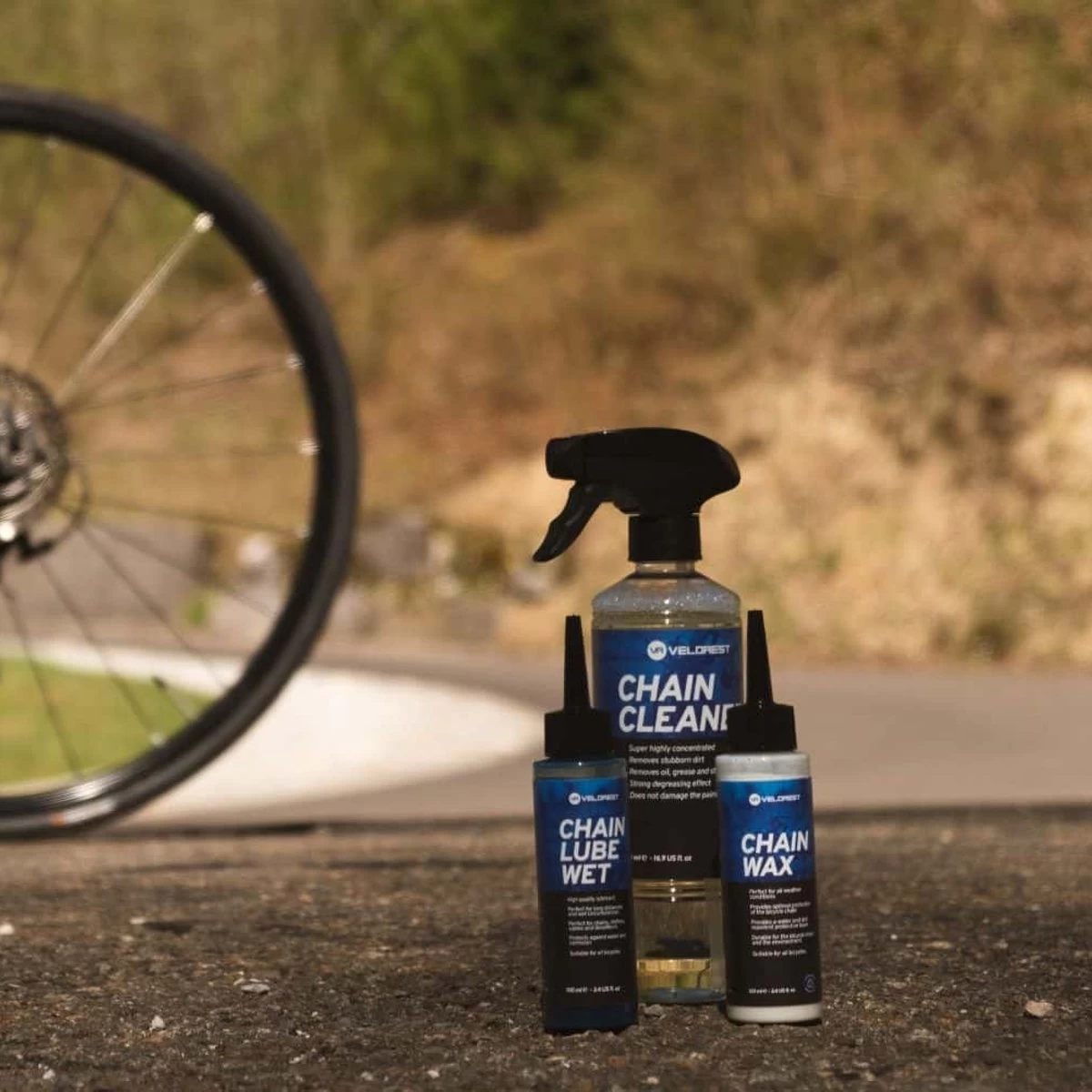 Velorest Chain Care Bundle - Ketting Reiniging & Onderhoud - Fietsonderhoudsmiddelen - Fietsketting Reiniger Set - Kettingolie Fiets - Fietsketting Smeermiddel - Chain Cleaner - Langdurige Bescherming 4 Velorest Chain Care Bundle - Ketting Reiniging & Onderhoud - Fietsonderhoudsmiddelen - Fietsketting Reiniger Set - Kettingolie Fiets - Fietsketting Smeermiddel - Chain Cleaner - Langdurige Bescherming - Afbeelding 2