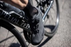 Rogelli R-400 Race - Fietsschoenen Voor Wielrennen - Unisex - Maat 44 - Zwart -Fietsenwinkel 1200x800 56