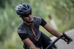 Rogelli Ferox - Fietshelm - Unisex 31 Rogelli Ferox - Fietshelm - Unisex -Fietsenwinkel 1200x800 8