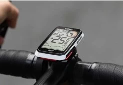 SIGMA SPORT ROX 4.0 GPS Fietscomputer Incl. Stuurhouder, Zwart -Fietsenwinkel 1200x832