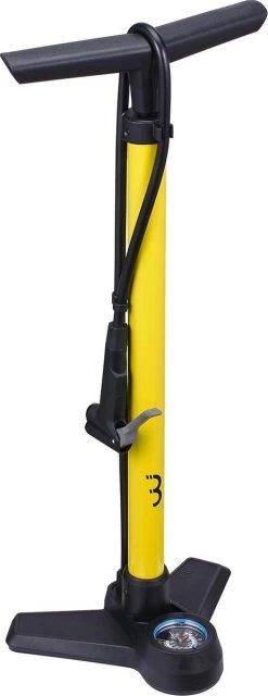 BBB Cycling AirBoost Fietspomp Met Drukmeter - Fiets Pomp Racefiets En Mountainbike - Vloerpomp 9 Bar - BFP-21 - Geel