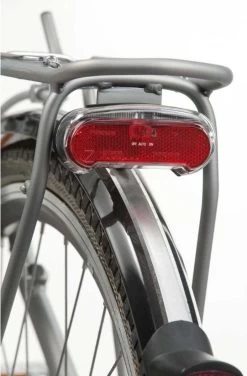 AXA Riff Battery - Fiets Achterlicht - LED Fietsverlichting Op Batterij - Auto On/off Systeem - 50-80 Mm - Rood -Fietsenwinkel 788x1200 3