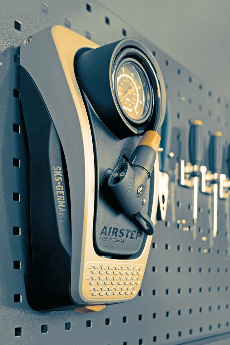 SKS Airstep Voetpomp Met Manometer - 7 Bar - Zwart 10 SKS Airstep Voetpomp Met Manometer - 7 Bar - Zwart - Afbeelding 8