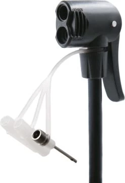 AMIGO Fietspomp M1 - Vloerpomp Voor Hollands Ventiel/ Frans Ventiel/ Autoventiel - Zwart 11 AMIGO Fietspomp M1 - Vloerpomp Voor Hollands Ventiel/ Frans Ventiel/ Autoventiel - Zwart -Fietsenwinkel 818x1200 1