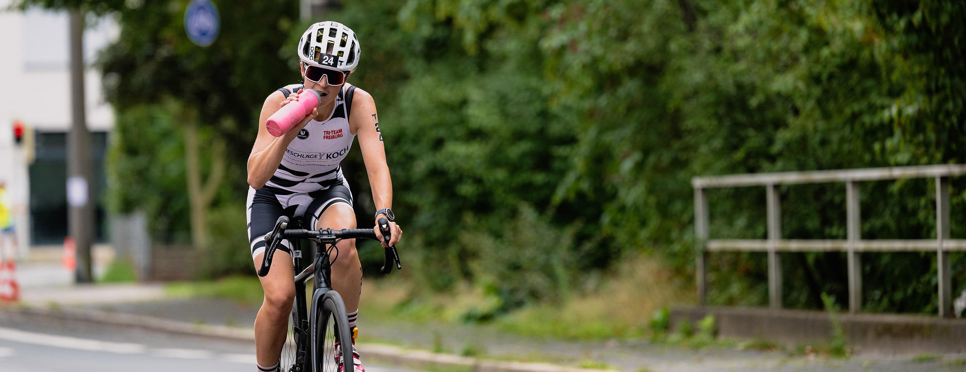 Fietsenwinkel -Fietsenwinkel cycling 8215973 1920